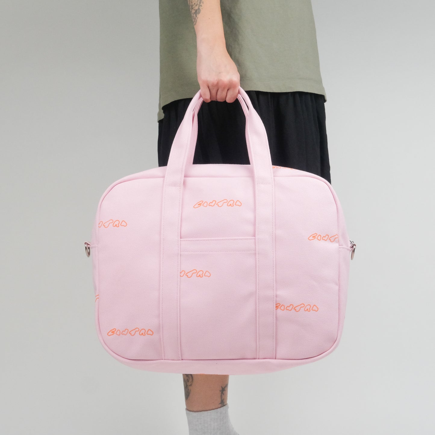 PERSONAL CARRY BAG